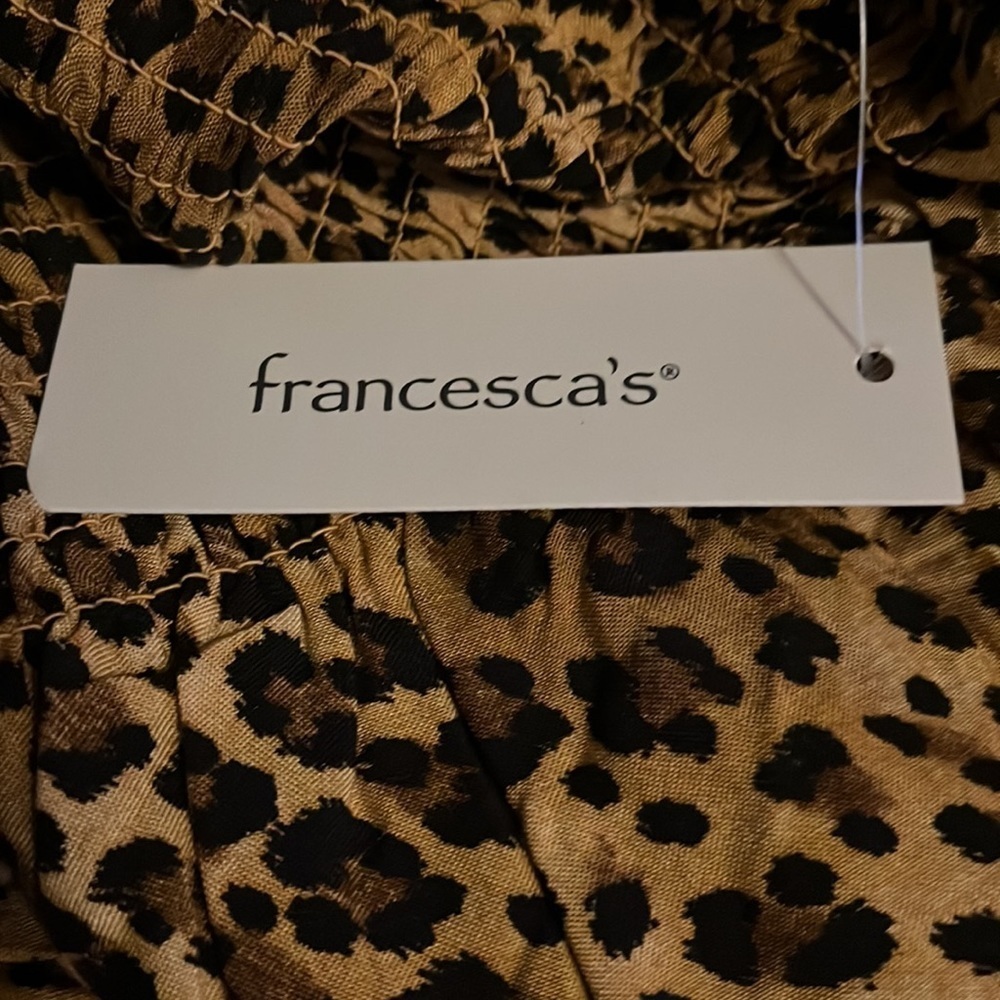 NWT size XL Francesca’s Top animal print - Picture 8 of 10